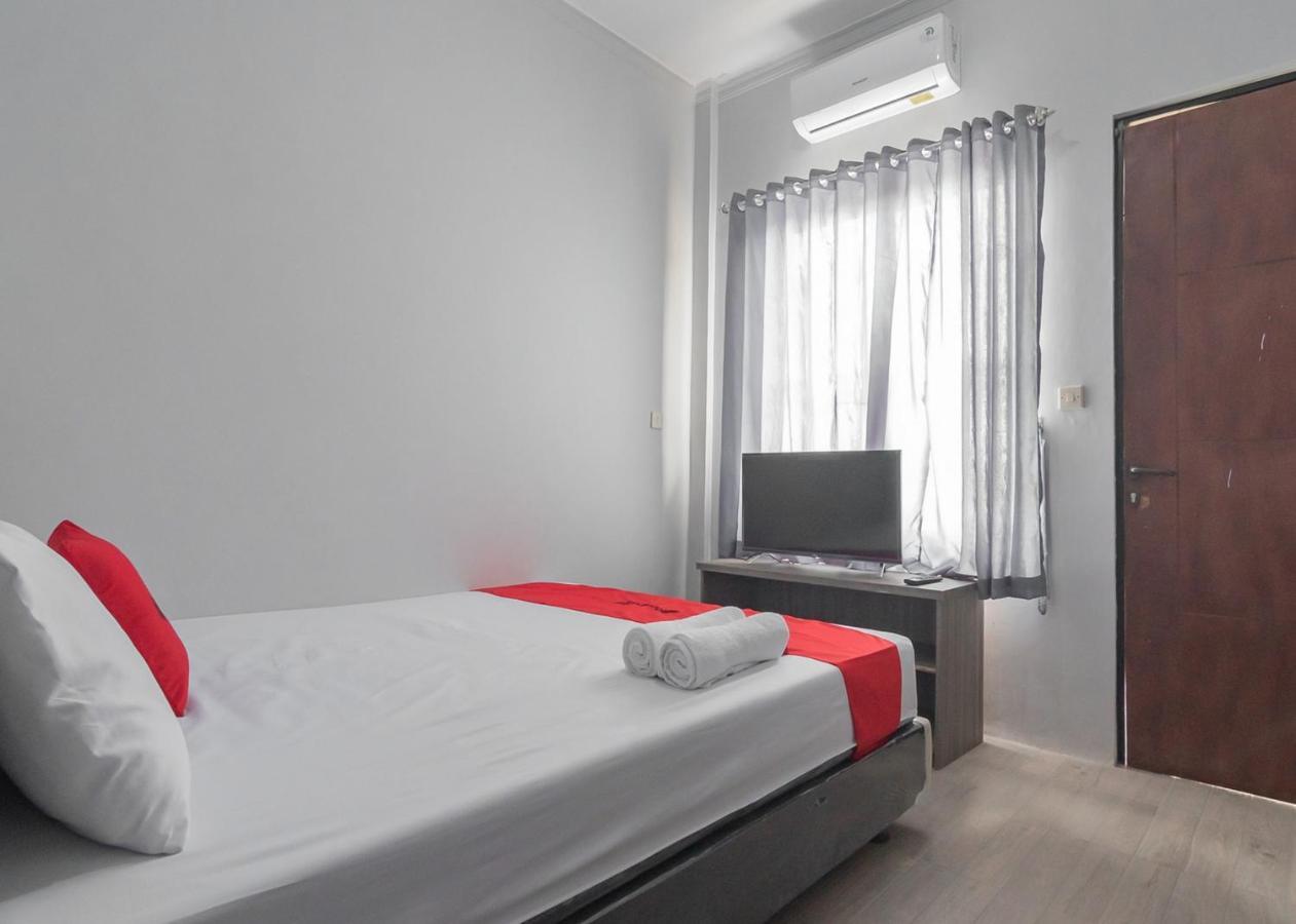 Reddoorz Syariah Near Wisata Situ Gunung Sukabumi Otel Kadudampit Dış mekan fotoğraf